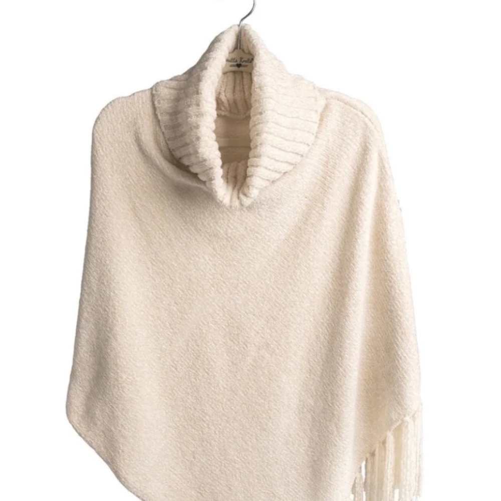 Soft chenille Cowl neck Poncho. Oatmeal. OS